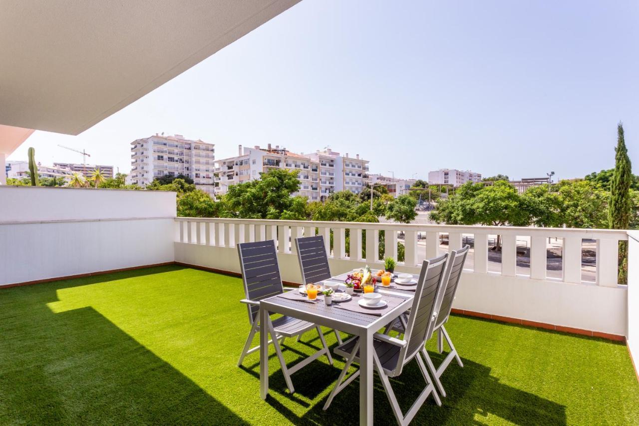 Terrace Lovers By Seewest Lagos Buitenkant foto