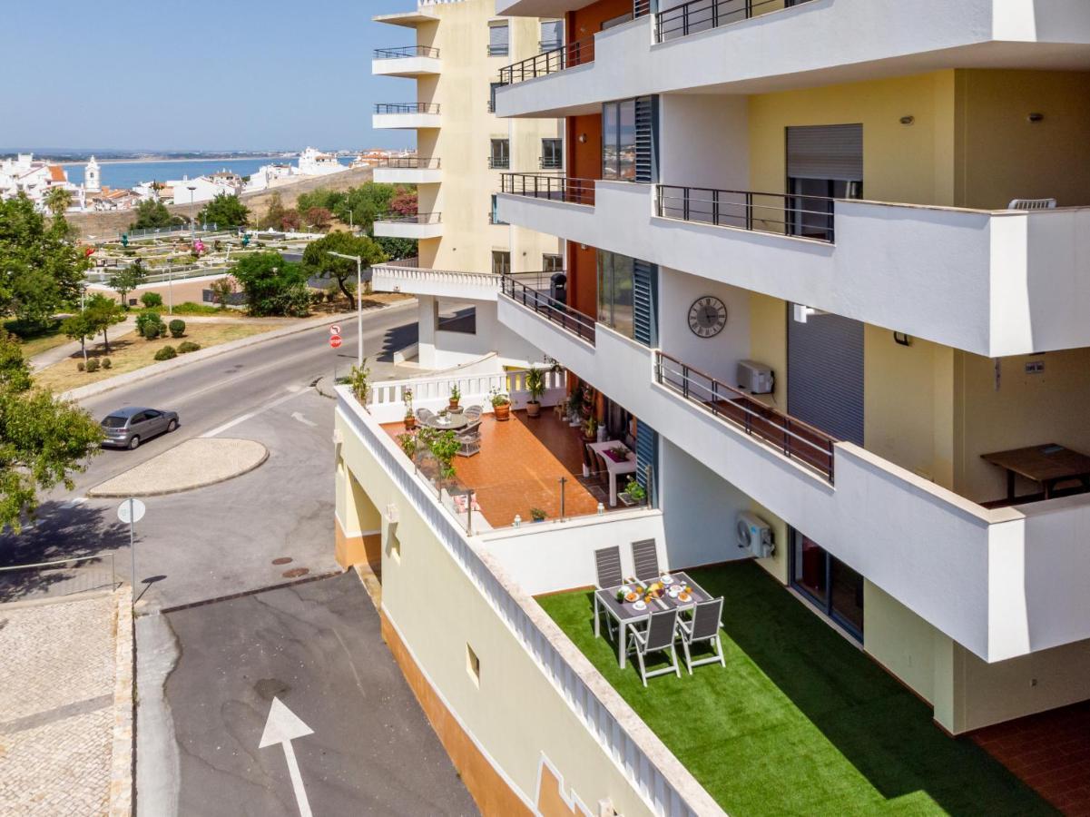 Terrace Lovers By Seewest Lagos Buitenkant foto